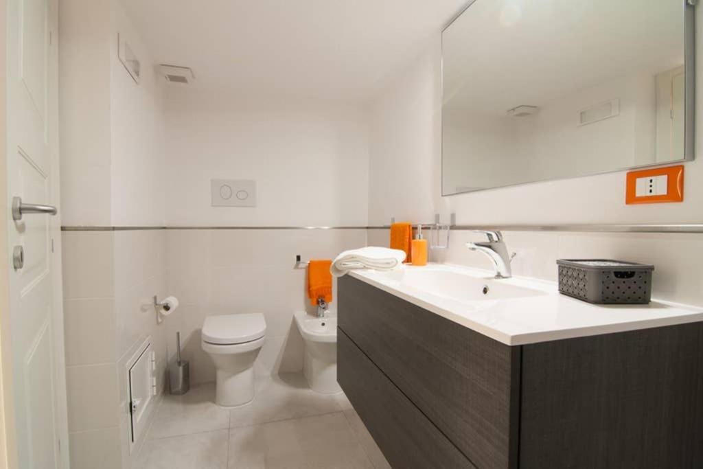 Villa Hh Selection Emiro Lascari Exterior foto
